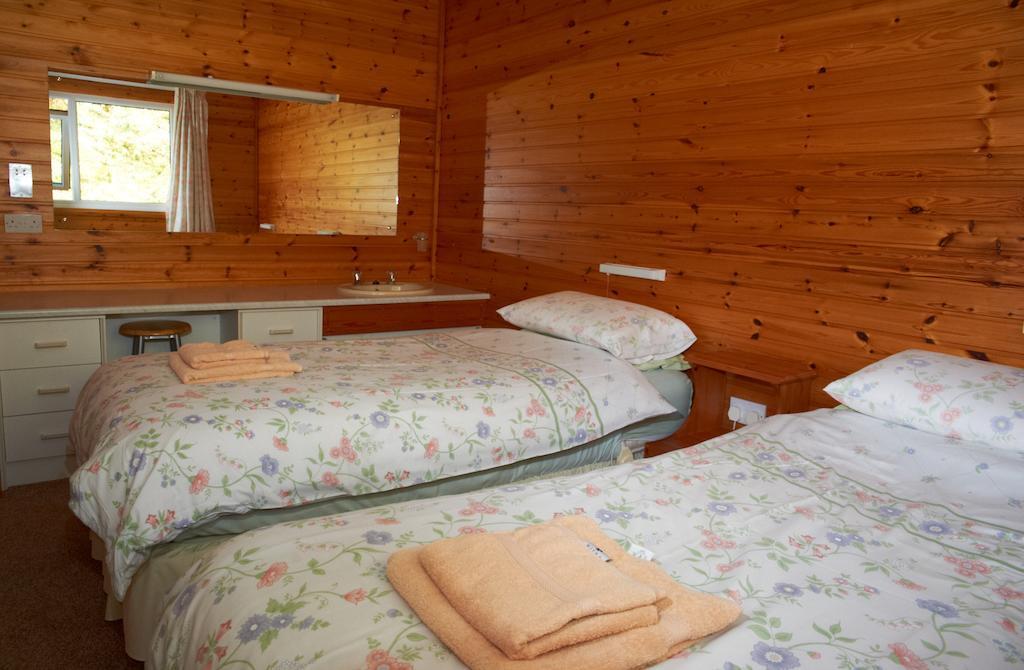 Drumnadrochit Lodges Chambre photo