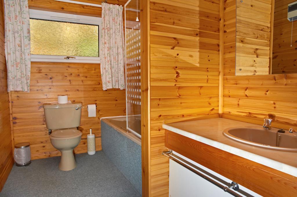 Drumnadrochit Lodges Chambre photo