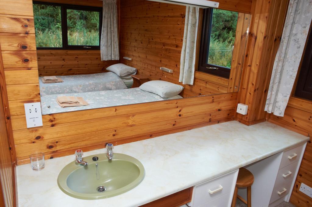 Drumnadrochit Lodges Chambre photo